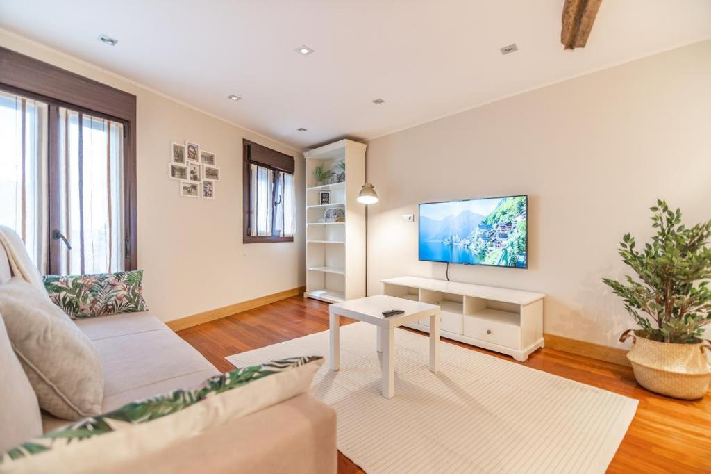 Vivienda En El Casco Antiguo De Castro Urdiales Apartman Kültér fotó